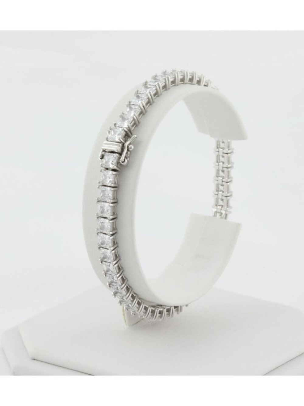 Sterling Silver Sparkly Brilliant Princess Cut Cubic Zirconia Tennis Bracelet - Picture 5 of 8